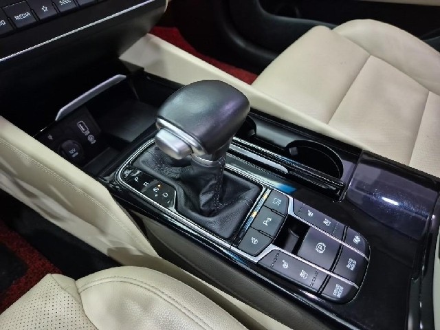 6061001769R8.jpg