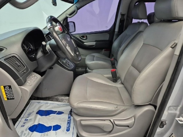 6061500824R11.jpg