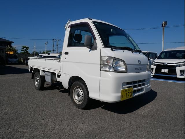 1301113A30260825W00106.jpg
