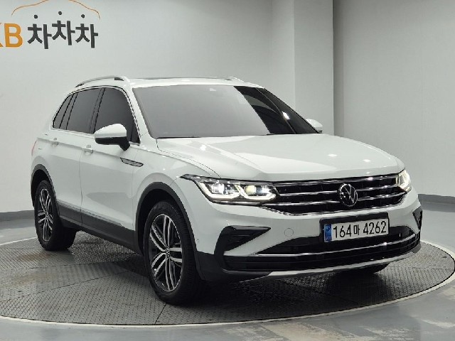 6071000500R4.jpg