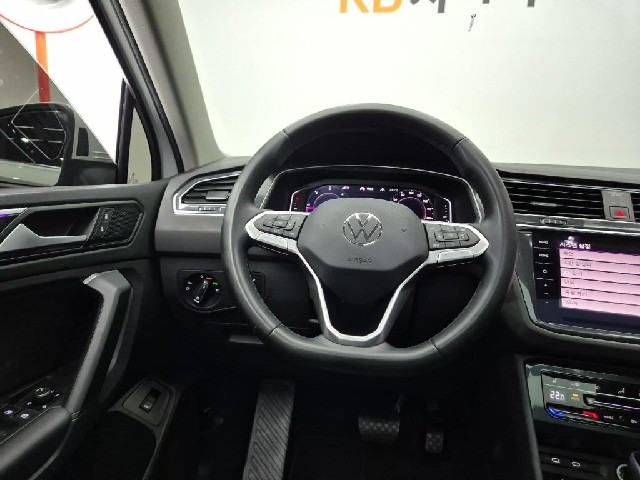 6071000500R9.jpg