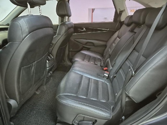 6061001278R12.jpg