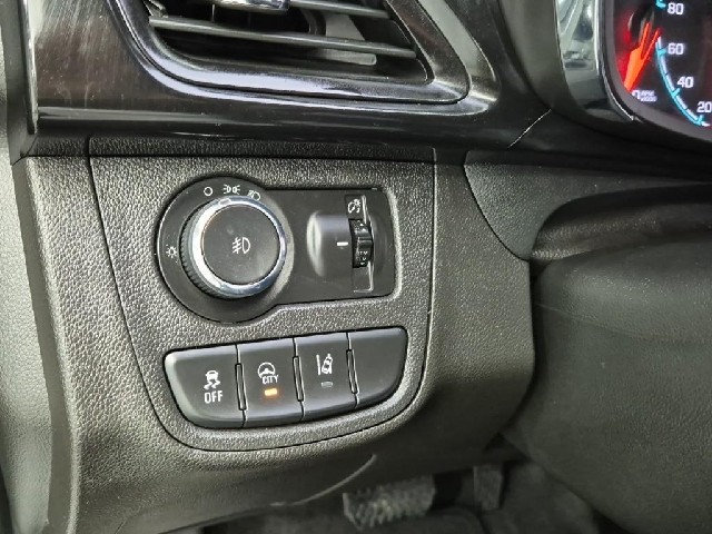 6061000302R16.jpg