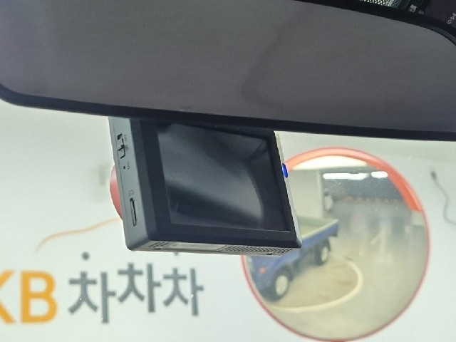 6071500624R11.jpg
