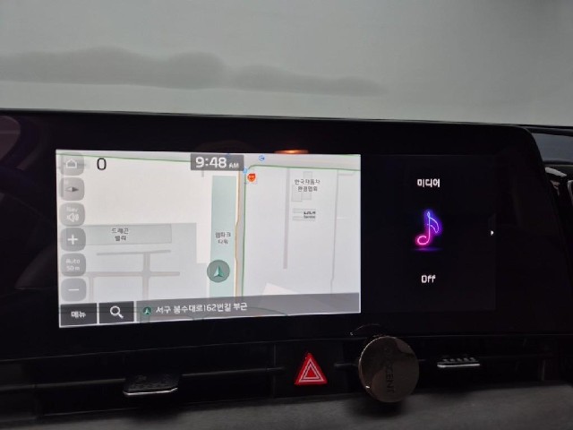 6071000492R13.jpg