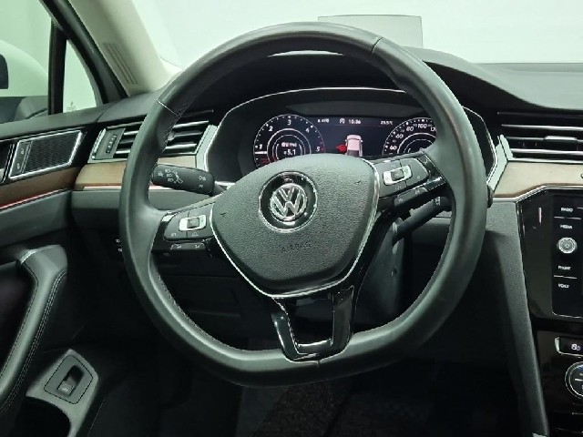 6061001862R8.jpg