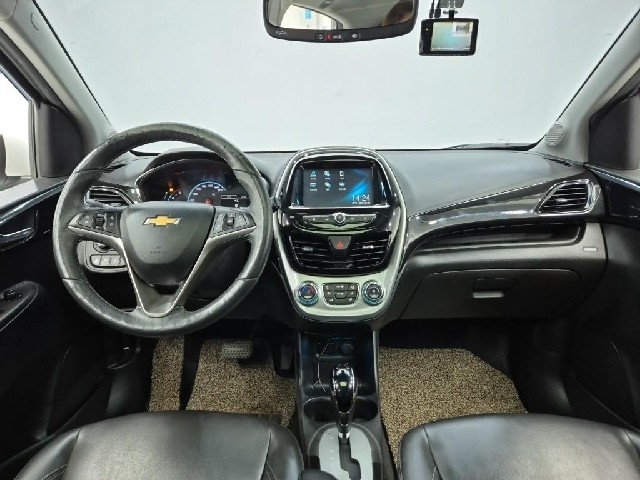 6061000103R7.jpg