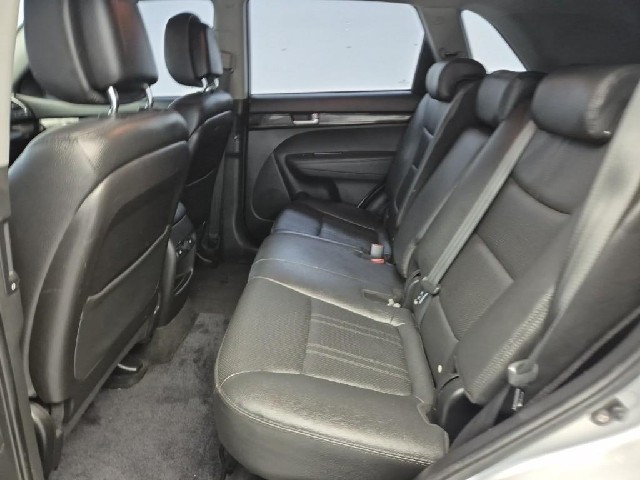6061501873R12.jpg