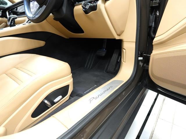 9500059A30250923W00106.jpg