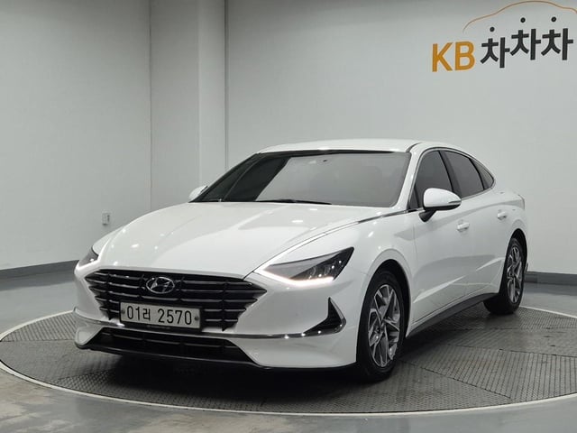 6071000215R1.jpg