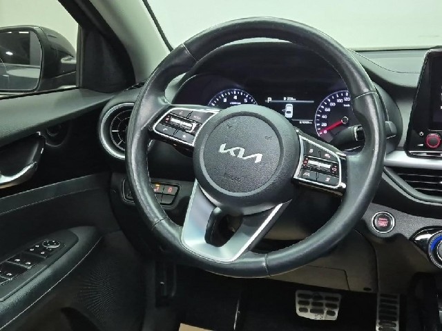 6091000084R9.jpg