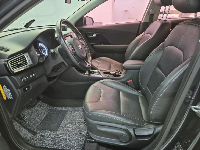 6061500986R11.jpg