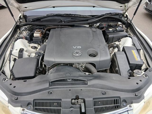9510417A30260830W00115.jpg