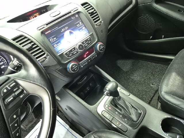 6051500576R10.jpg