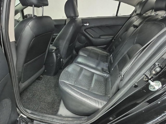 6051500576R12.jpg