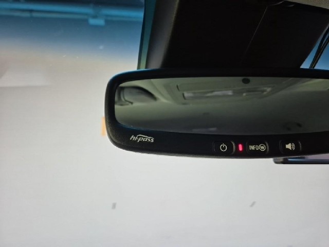 6051500428R15.jpg