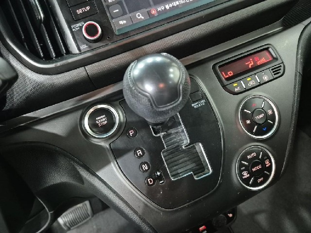 6061002147R8.jpg