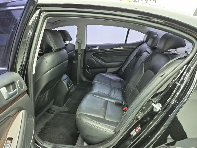 6061001574R12.jpg