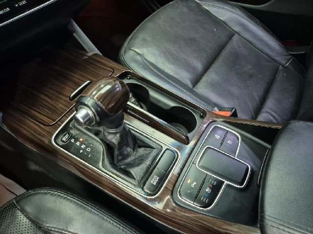 6061001574R8.jpg