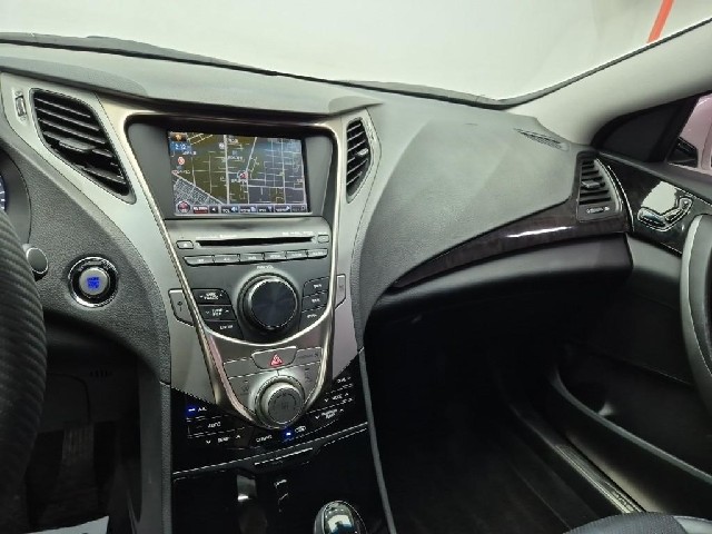 6071000128R10.jpg