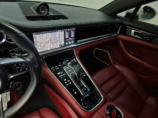 6071500849R10.jpg