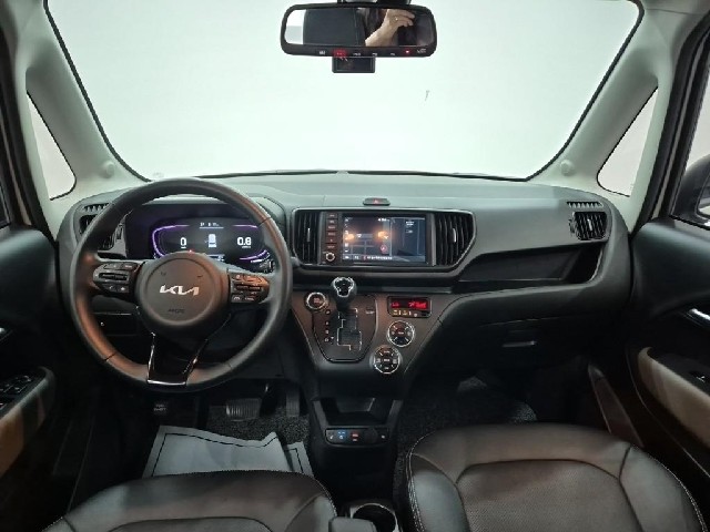 6071000091R7.jpg