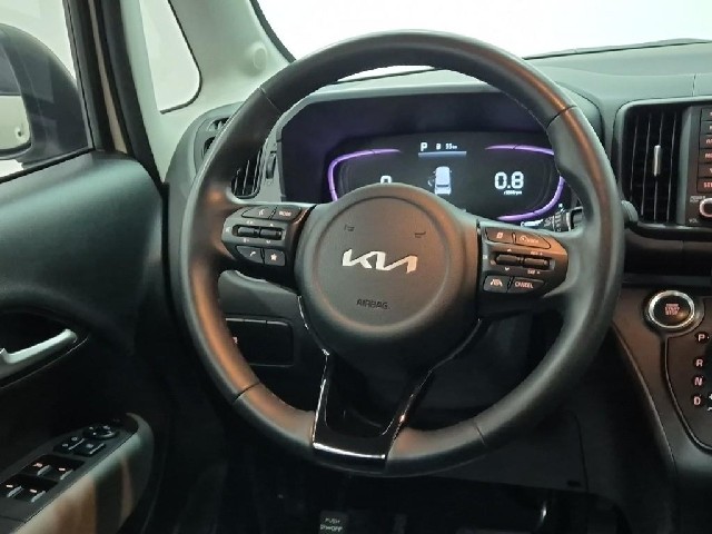 6071000091R9.jpg