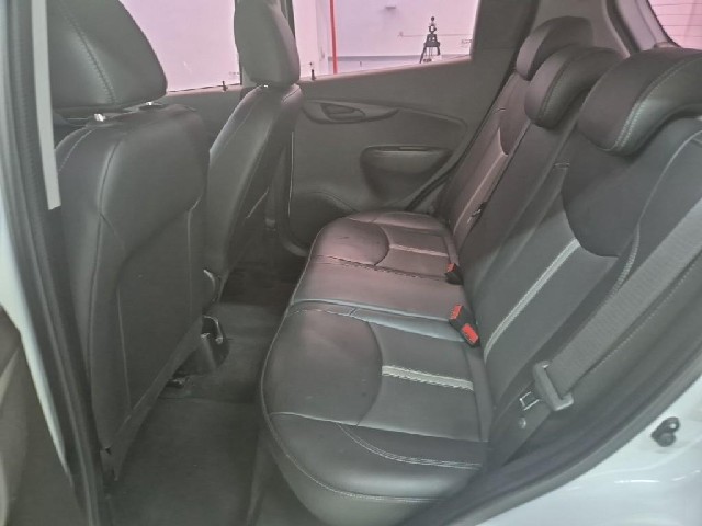 6061501568R12.jpg