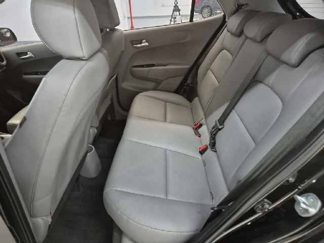 6071500884R12.jpg