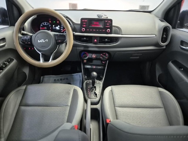 6071500884R7.jpg