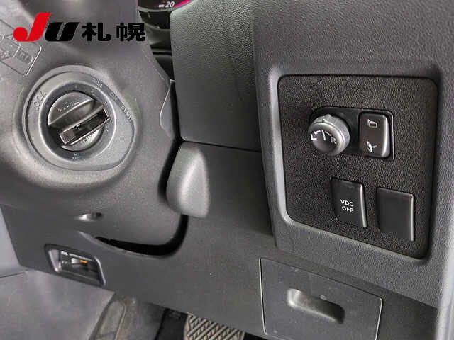 e53a16bc1a0c3230b7e21aef0c30e32c.jpg
