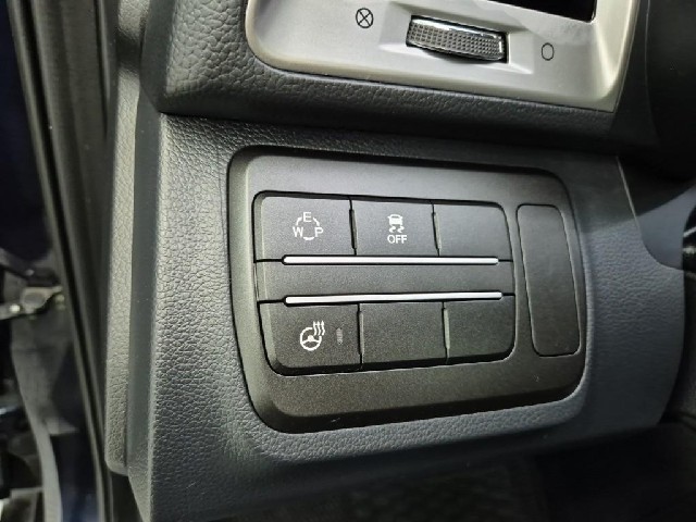 6061002357R18.jpg
