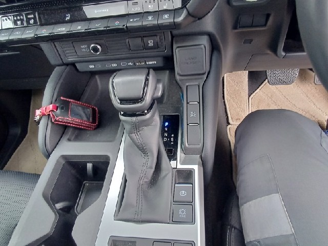 vlznrZYzqnIwgRwp_trj250-0009053_20261005111651.jpg