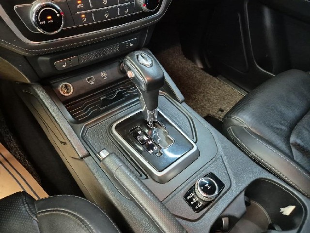 6071502252R8.jpg