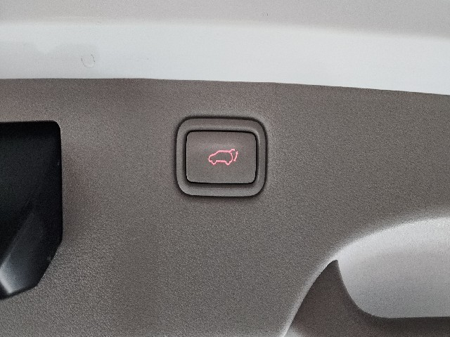 0b6094b5cedac98fc27090887b74a136.jpeg