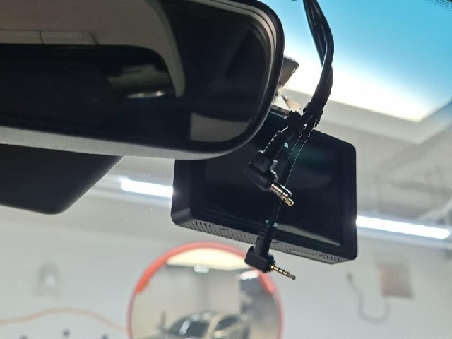 6061502367R16.jpg