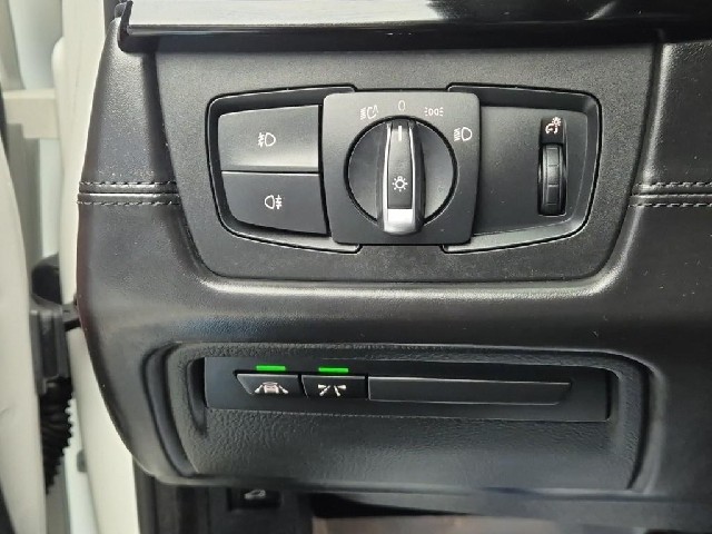 6081501073R18.jpg
