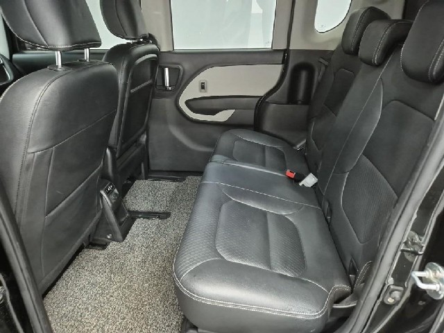 6071001267R12.jpg