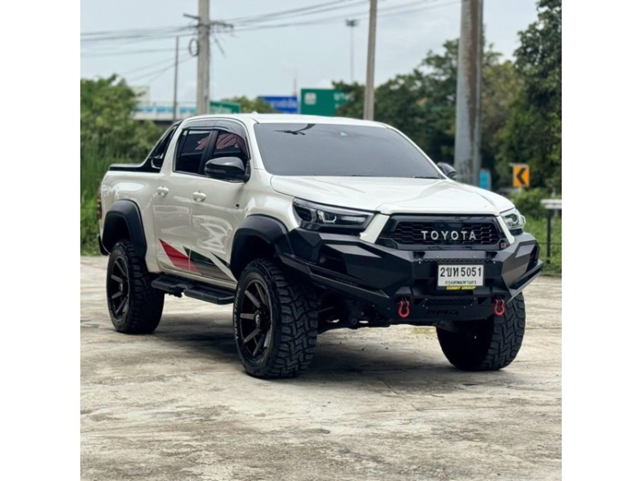 2022 Toyota Hilux, photo 1 of 1
