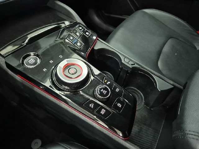 6081501210R8.jpg