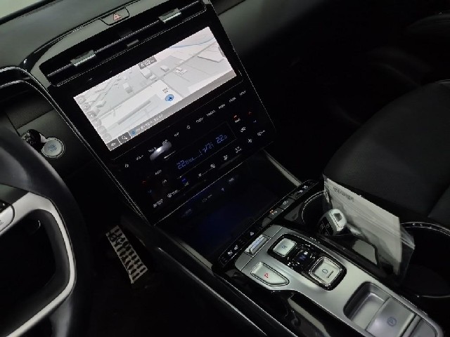 6081001374R10.jpg