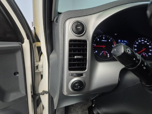 6071000441R15.jpg