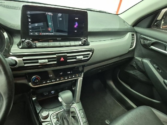 6081001292R10.jpg