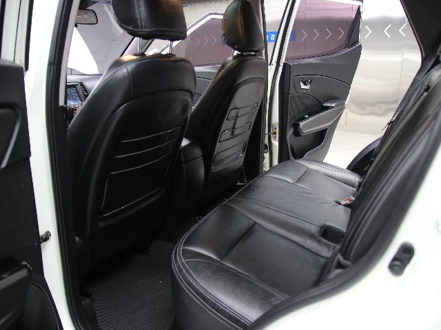 hoinshift1_111115498_ULIrS.jpg