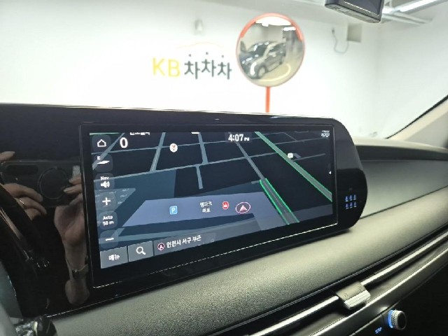6081501220R13.jpg