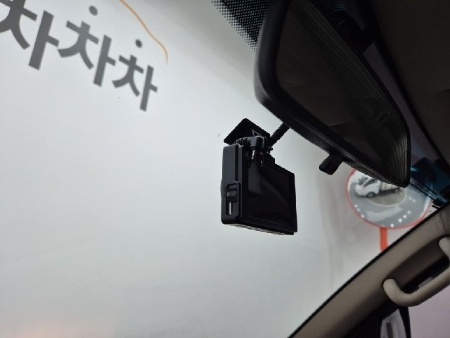 6081001380R15.jpg