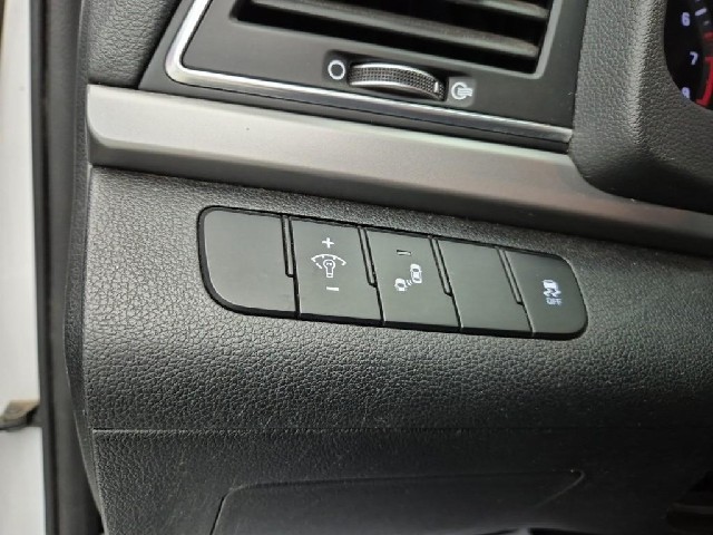 6071500865R16.jpg