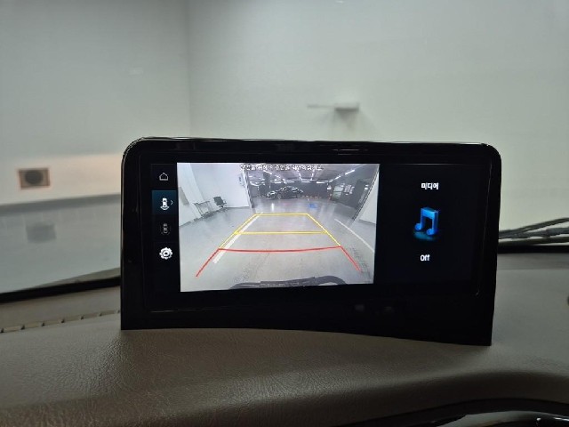 6081501428R12.jpg