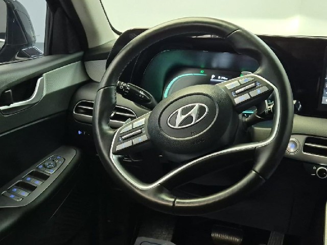 6081501630R9.jpg