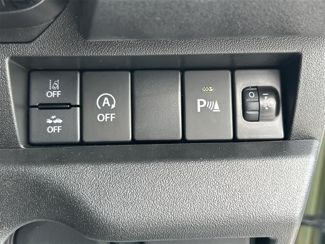 0302564A30250718W00111.jpg